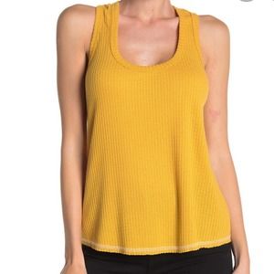 Socialite Women's Mustard Yellow Waffle Knit Scoop Neck Racerback Tank sz S